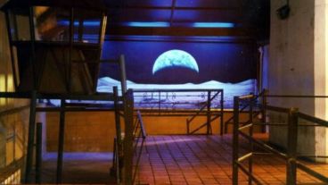 Sin Luna, no hay noche, dijeron por ahí.