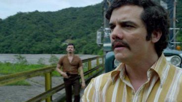 Wagner Moura, el mismo de "Tropa de Elite", asume el papel central de Pablo Escobar en "Narcos".