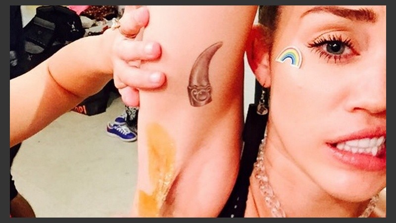 Querida Miley: el hecho de depilarse o no, no está en discusión, pero, ¿hacía falta publicitarlo?