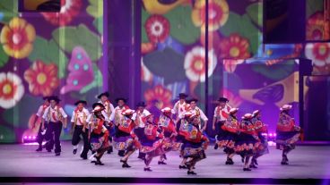 Todo el color del Rogers Centre, ante unas 40 mil personas.