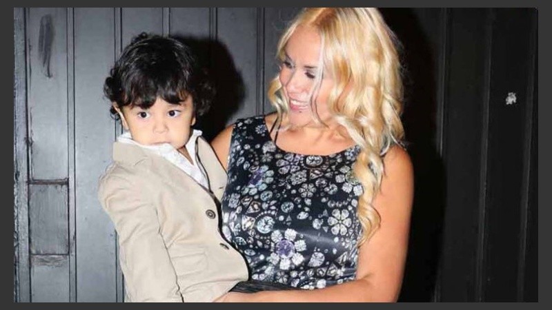 Dieguito Fernando y Verónica Ojeda. 