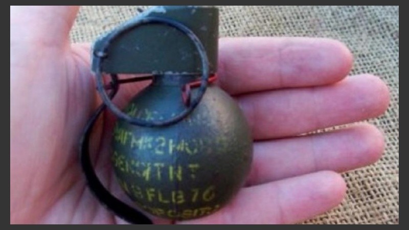 La denunciante encontró una granada FMK2.