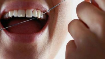 En nuestra boca viven 20 mil millones de bacterias y, si no te lavás los dientes, el número aumenta.
