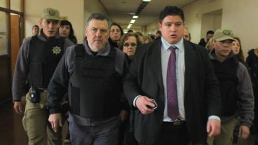Caso Perassi: el padre de Paula presente en Tribunales para presenciar la audiencia. (Alan Monzón/Rosario3.com)