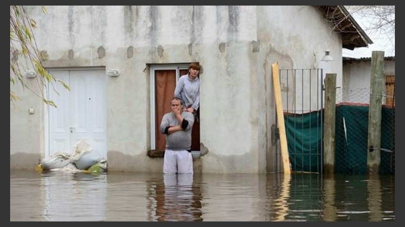 En Quilmes, Tigre, Luján, Arrecifes, Salto y Mercedes la situación tendía a estabilizarse pero los vecinos seguían muy asustados.