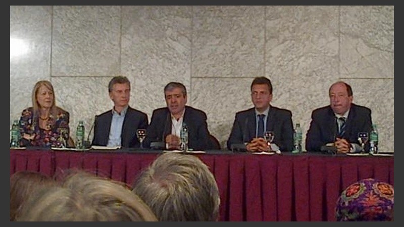 La conferencia de prensa en la que la oposición se mostró unida.