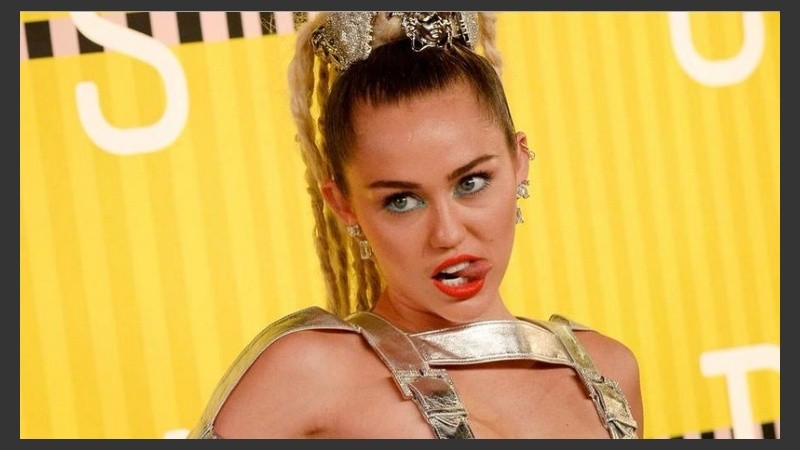 Miley Cyrus en su salsa. 