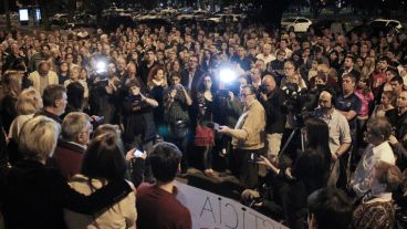 Toda esta gente se acercó a Tribunales este lunes.