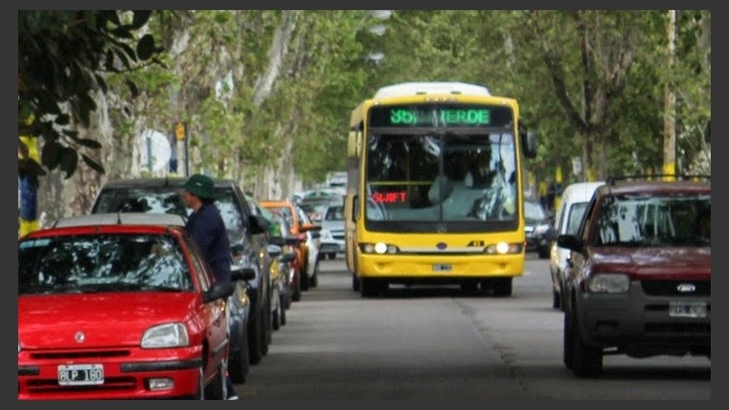 El municipio quiere cámaras en todos los colectivos del transporte público.