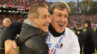 Yudica, junto al Tata Martino, cuando Newell's fue campeón en 2013.