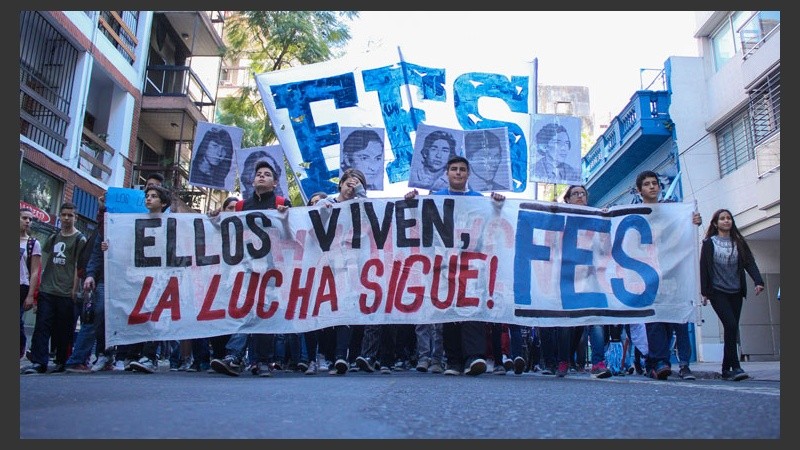 La iniciativa estuvo a cargo de la Federación de Estudiantes Secundarios (FES). (Alan Monzón/Rosario3.com)
