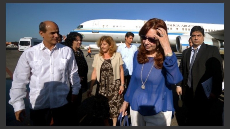 La presidenta llegó esta mañana a La Habana.