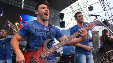 El grupo Amapola también se destacó en el escenario. (Rosario3.com)