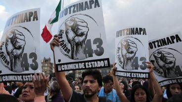 Se cumple un año de la desaparición de los 43 estudiantes mexicanos. (EFE)