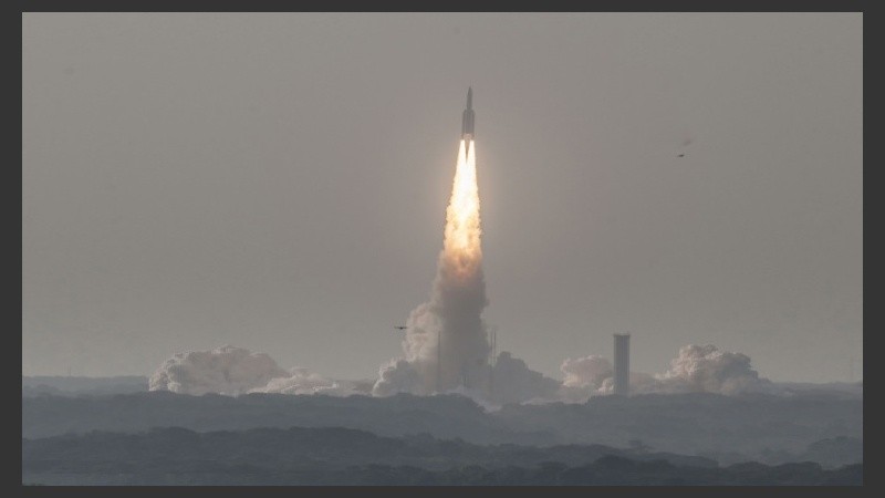 El aparato despegó el miércoles desde la Guayana Francesa.