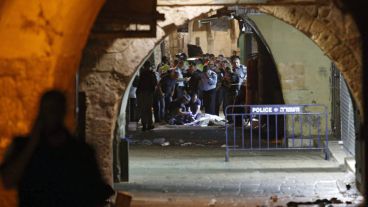 Dos hombres de Israel fallecieron tras el ataque de un joven palestino de 19 años. (EFE)