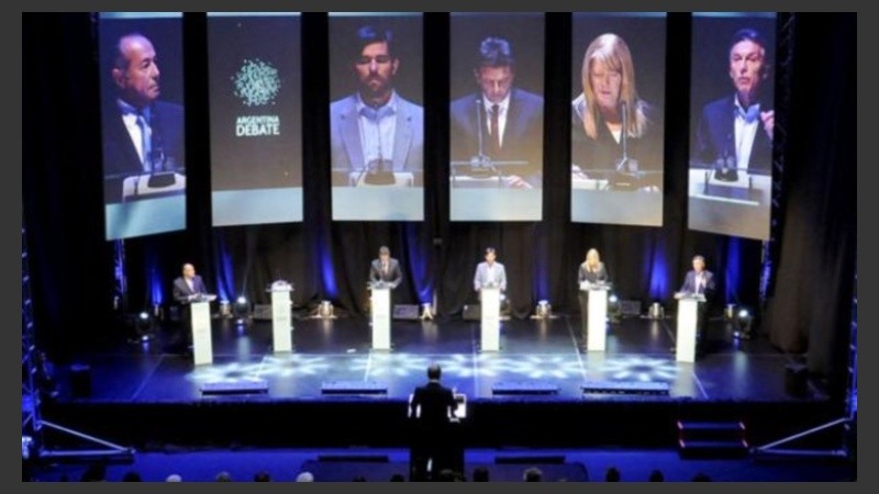 Los candidatos que participaron del debate.