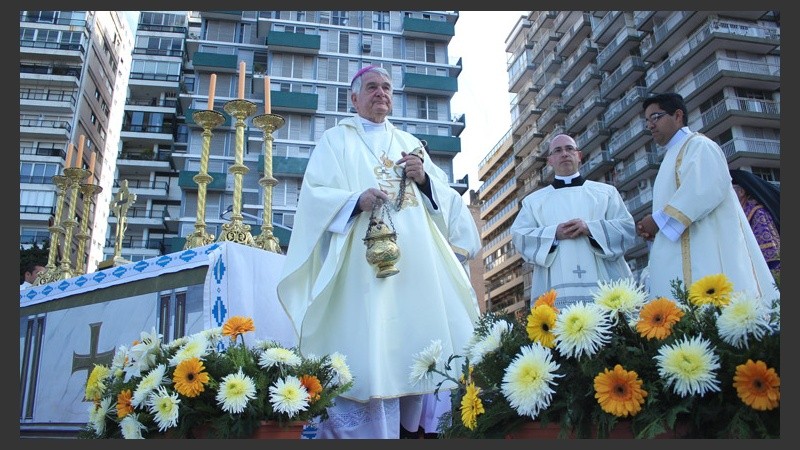 La misa tuvo la presencia especial de un representante del Vaticano. (Alan Monzón/Rosario3.com)