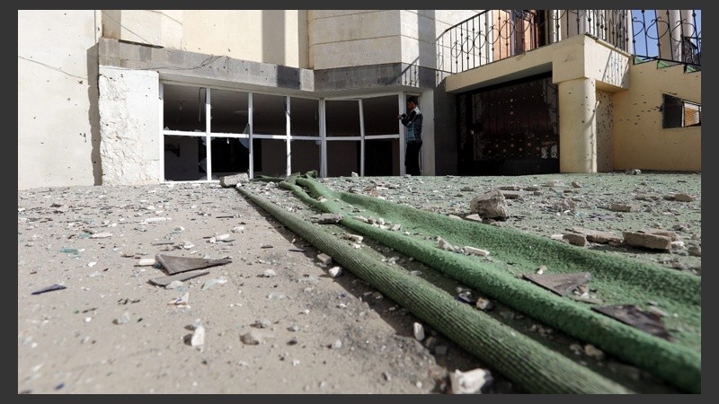 La explosión tuvo lugar en el acceso sur de la Universidad Al Imán, en el centro de la ciudad capital de Saná. (EFE)