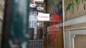 El lugar fue cerrado mientras avanza la investigación.