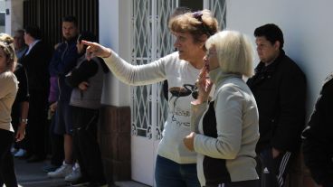 Vecinos indignados no podían creer lo que pasó.