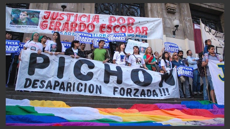 Los familiares y amigos de Pichón siguen reclamando justicia.