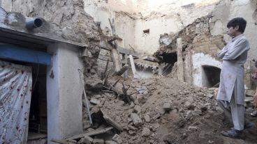 Fuerte terremoto sacude Pakistán y Afganistán: más de 200 muertos. (EFE)