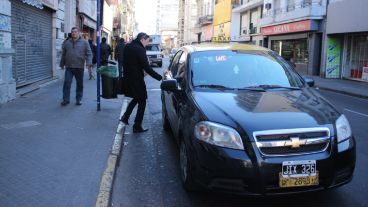Los taxistas dicen que el retraso de la tarifa es muy importante