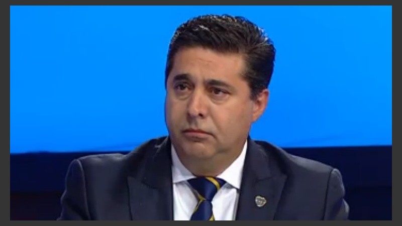 Angelici y su postura 