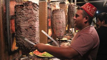 El famoso shawarma, otra de las comidas que más se pidió. (Rosario3.com)
