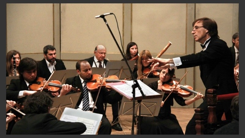 El programa incluye obras de Schumann, Paganini, Bach, Monti y Vivaldi.