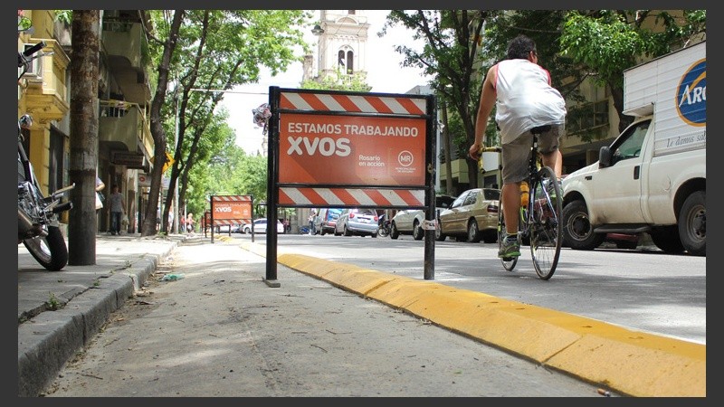 Muchas de las nueva ciclovías están siendo marcadas. (Rosario3.com)