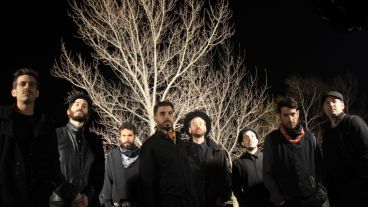 El grupo instrumental rosarino cruza el rock con el reggae desde hace una década.