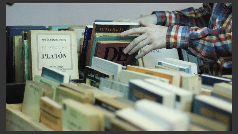 La Feria de Librerías de Viejo reúne a las librerías de usados de Rosario.