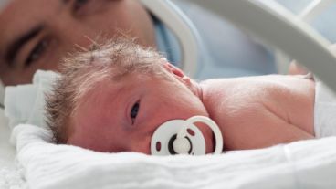 El porcentaje de recién nacidos con bajo peso que inician la lactancia es un 10 % menor que el de los nacidos con un peso adecuado.