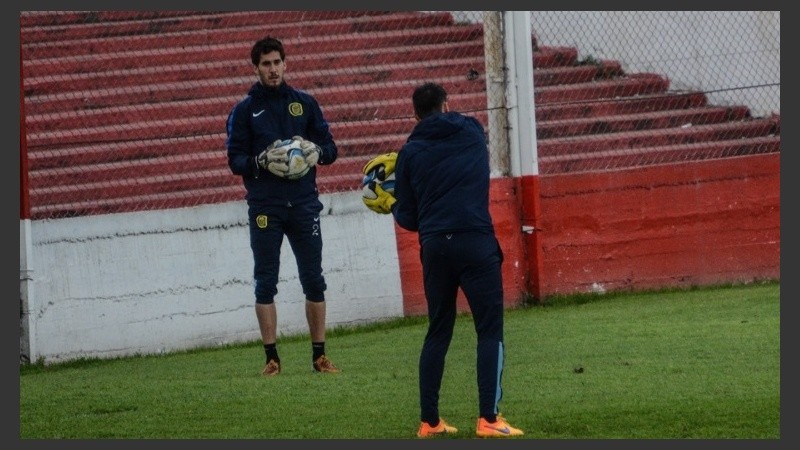 García entrena junto a Caranta.