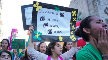 El 3 de junio de 2015 se realizó la primera marcha bajo el lema #NiUnaMenos.
