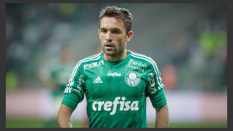 Allione juega en Palmeiras.