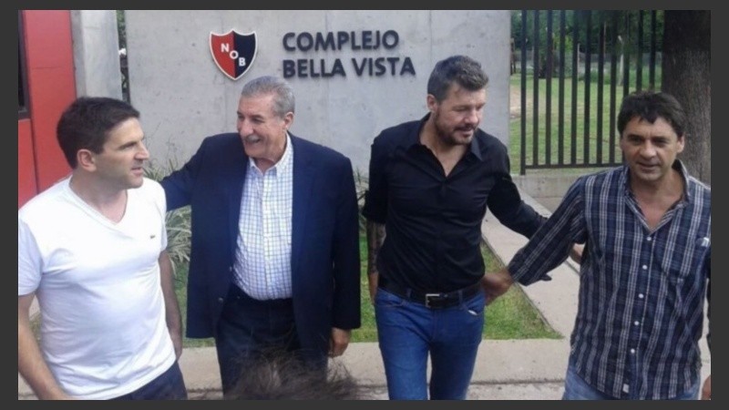 Gianmaría acompañó a Tinelli en Rosario, en su visita a Newell's.