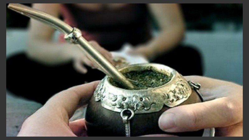 Para la sommelier especializada en cata de yerba, los mejores mates tienen base angosta y boca ancha.