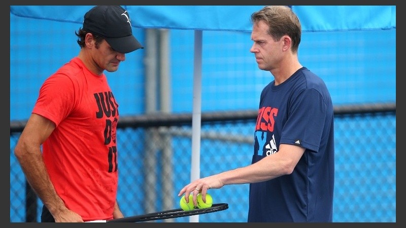 Federer junto a Edberg.