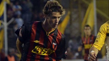 Conti juega en Colón.