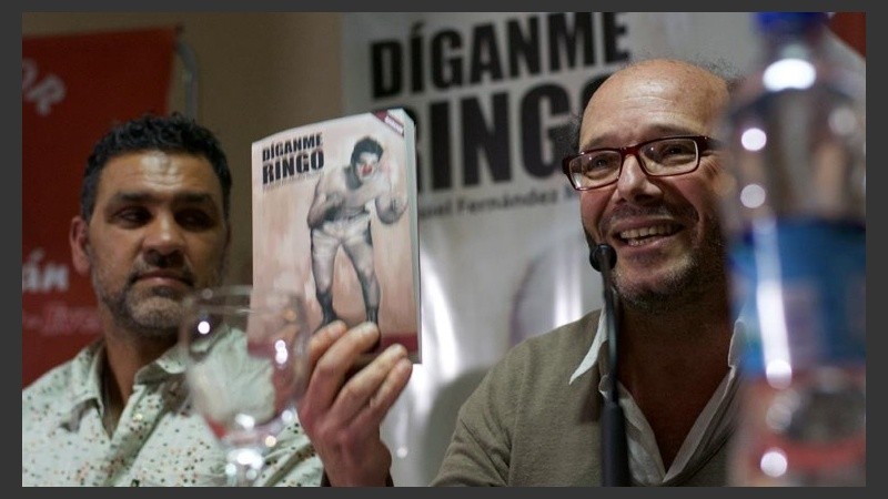 Fernández Moores sostiene su creación, 