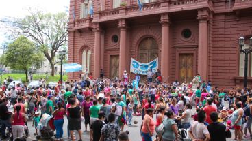 Los reclamos de la CCC llegaron al frente de la Municipalidad. (Rosario3.com)