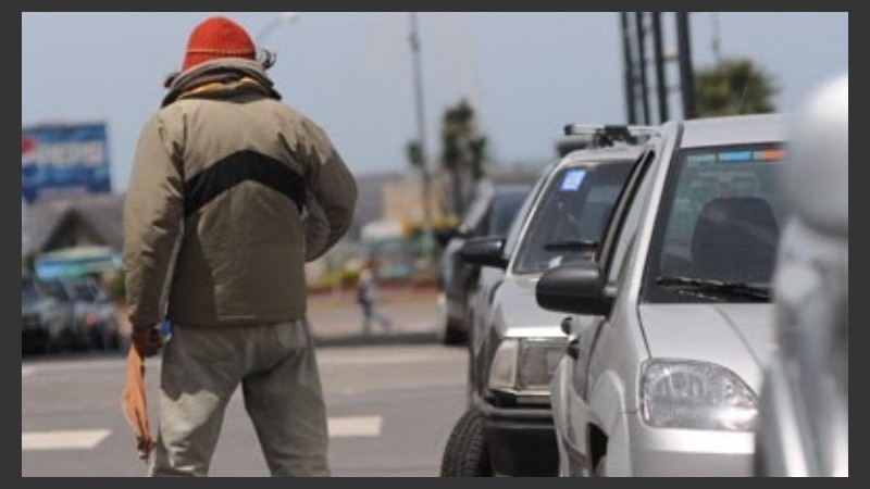 El debate sobre los cuidacoches se reabrió.