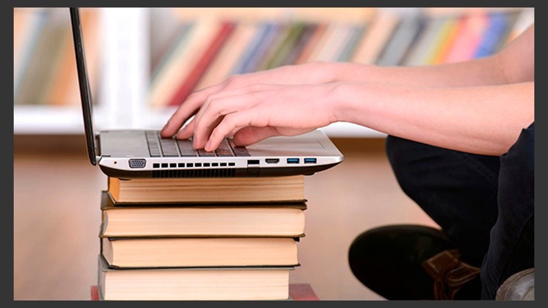 El cuaderno busca contribuir con los procesos de diseño y desarrollo de la infraestructura digital de las políticas educativas.