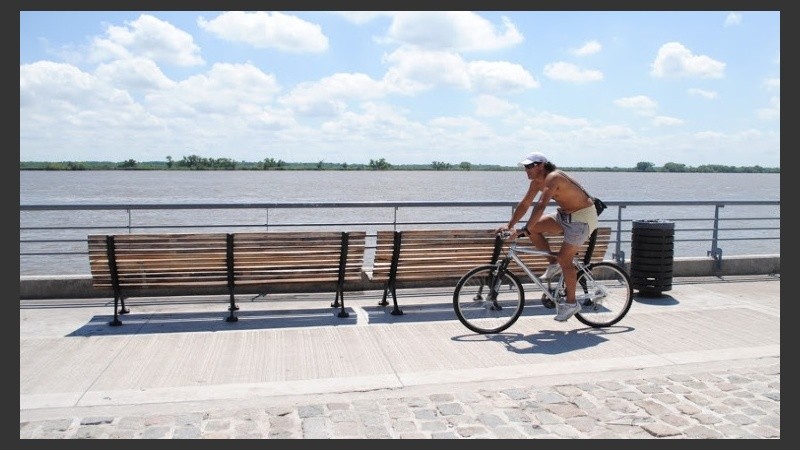 La ola de calor llegó para quedarse unos días.