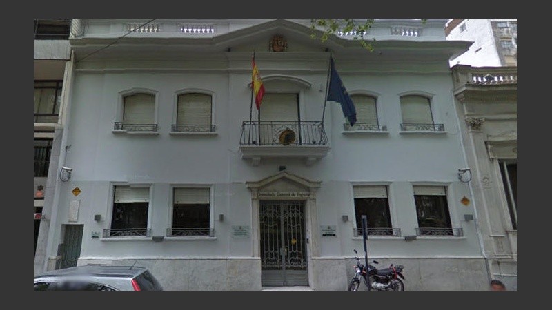 El consulado español en Rosario, ubicado en Santa Fe al 700.