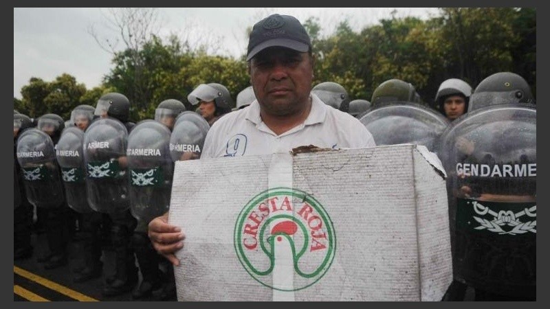  Los trabajadores reclaman el pago de la última quincena de noviembre y la primera de diciembre, además del cobro del aguinaldo.