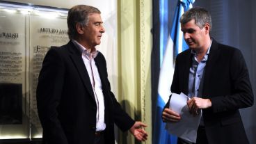 Aguad y Peña durante el anuncio en la Rosada.